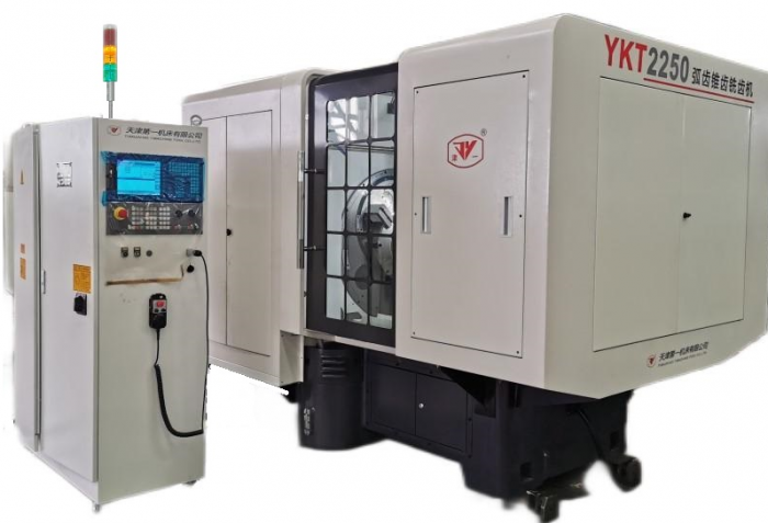 Зубофрезерный станок с ЧПУ для изготовления спирально-конических колес YKT2250